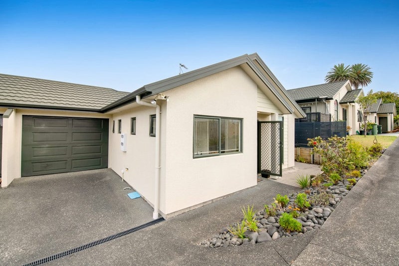 3/23 Brixton Road, Manly, Whangaparaoa - Carousel 1