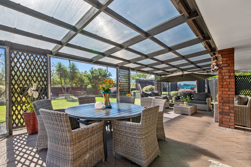 12 Walford Drive, Lynmore, Rotorua - Carousel 1