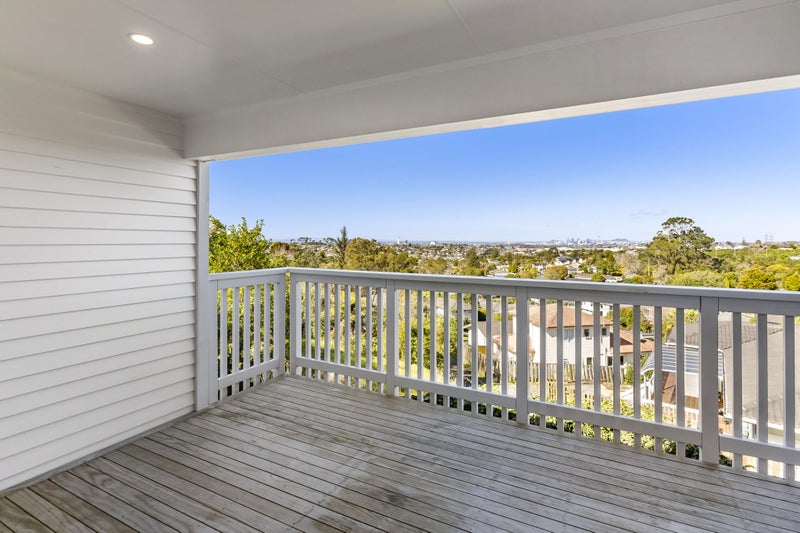 229B Sunset Road, Sunnynook, Auckland - Carousel 2