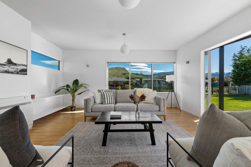 26 Mavora Road, Lake Hayes, Queenstown - Carousel 2