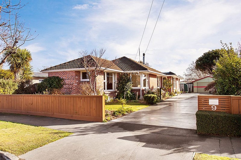 9 Martbern Crescent, Bishopdale, Christchurch - Carousel 1