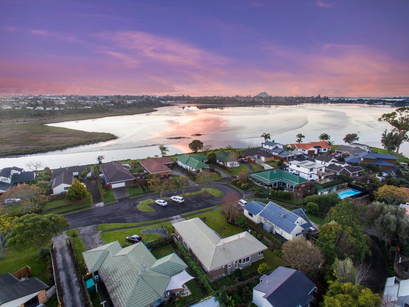 108 College Place, Poike, Tauranga - Carousel 25