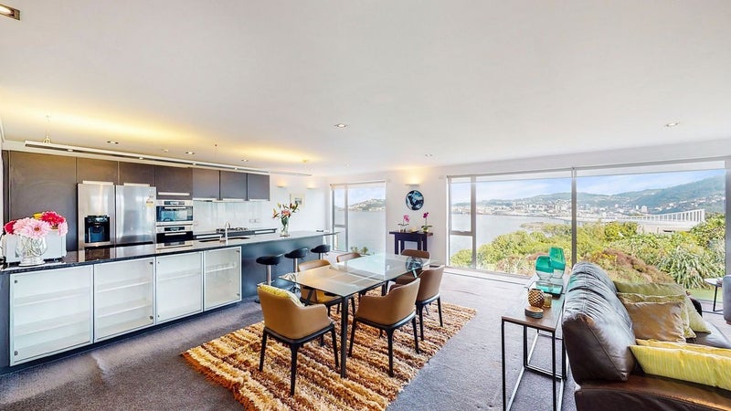 11 Sovereign Point, Kaiwharawhara, Wellington - Carousel 2