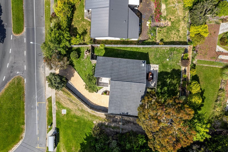 137 Spinnaker Drive, Whitby, Porirua - Carousel 36