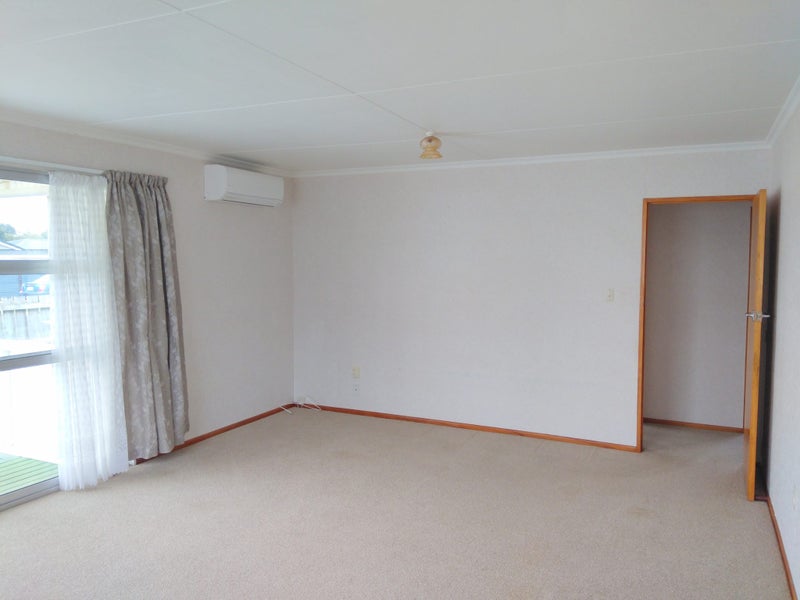 1/10 Ropiha Street, Fitzroy, New Plymouth - Carousel 2