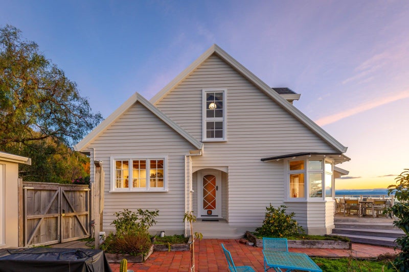 31 Grenville Terrace, Moana, Nelson - Carousel 2