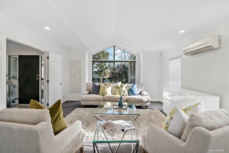 3 Amadeus Place, Northpark, Auckland - Carousel 2