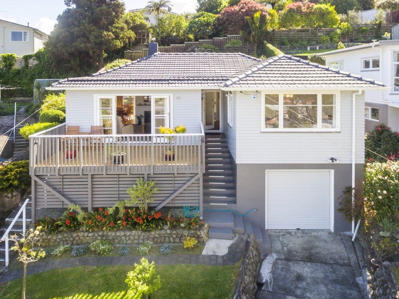 31 Tilbury Street, Fairfield, Lower Hutt - Carousel 2