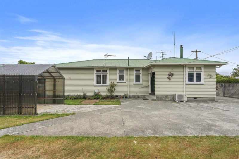 8 Solway Street, Solway, Masterton - Carousel 1