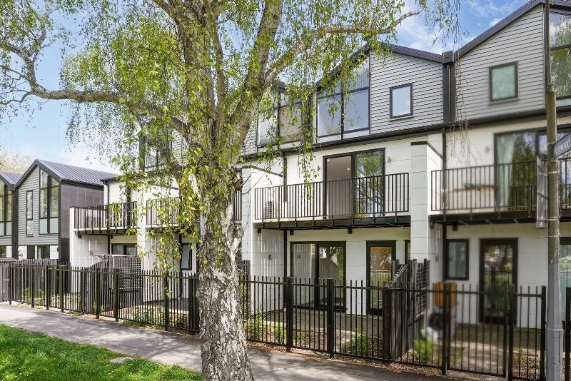 6/27 Harewood Road, Papanui, Christchurch - Carousel 13