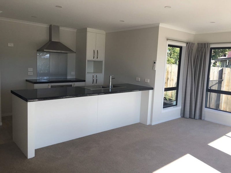 6/28 Mahoe Street, Melville, Hamilton - Carousel 2