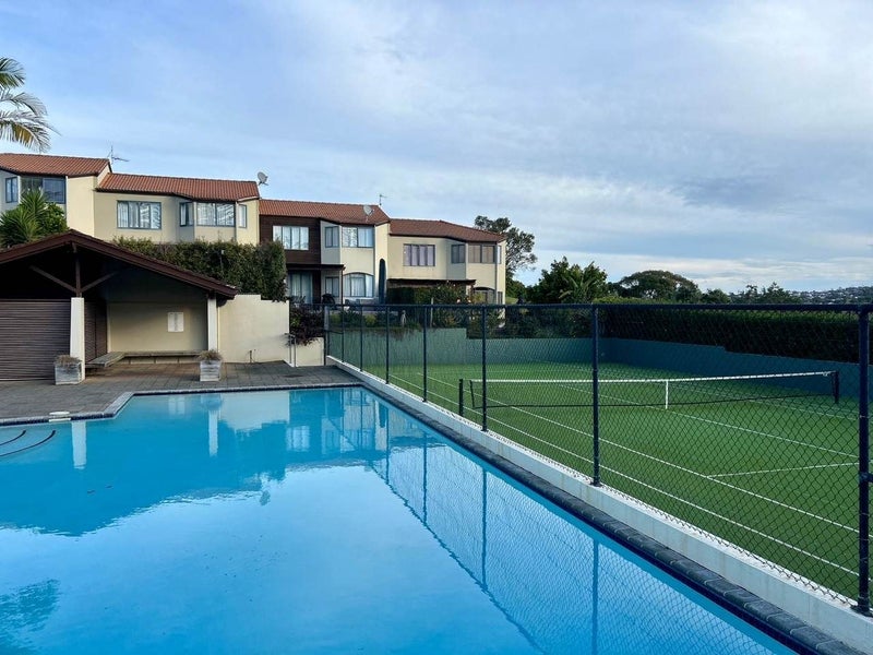 27/8 Tobago Place, Sunnynook, Auckland - Carousel 15