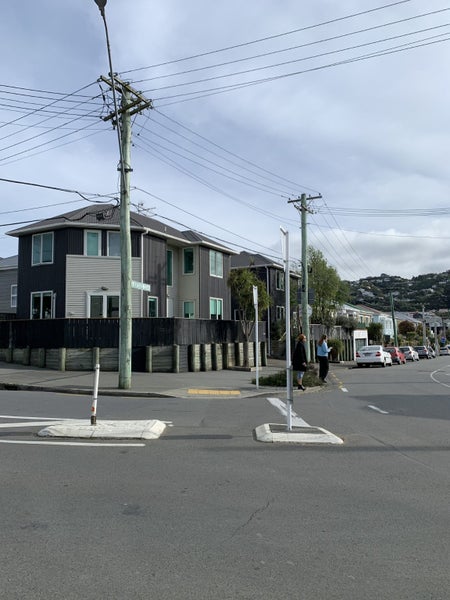 1 Luxford Street, Berhampore, Wellington - Carousel 15