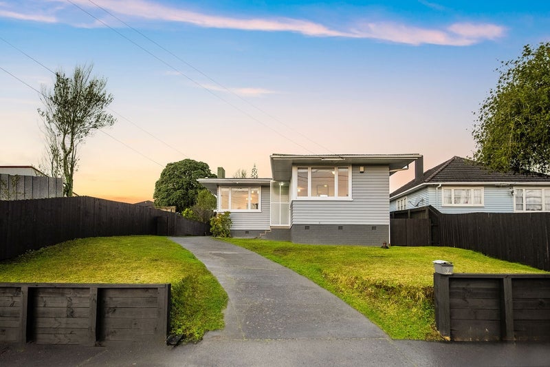 9 Roseville Street, New Windsor, Auckland - Carousel 1