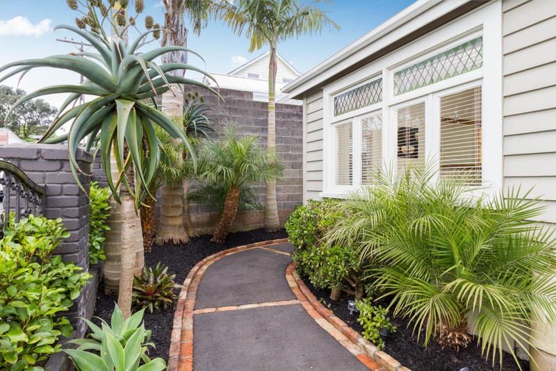 12 Douglas Street, Ponsonby, Auckland - Carousel 2