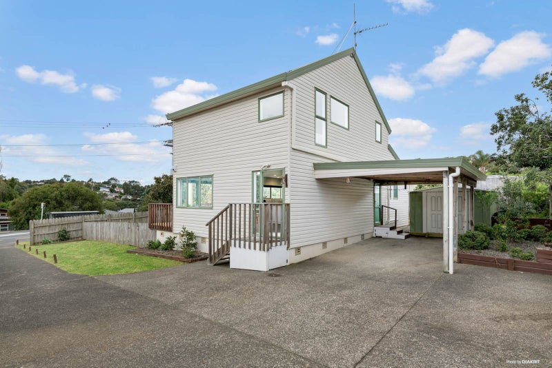 2/369 Whangaparaoa Road, Stanmore Bay, Whangaparaoa - Carousel 2
