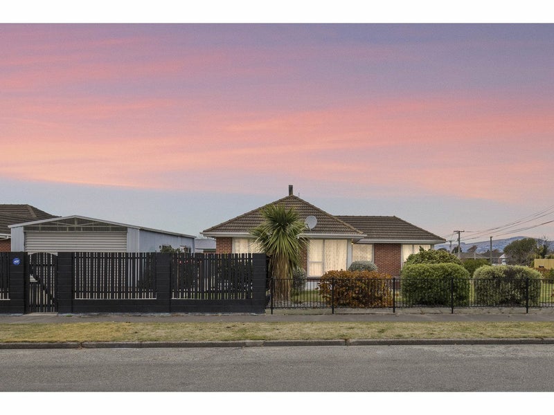 60 Bournemouth Crescent, Aranui, Christchurch - Carousel 2