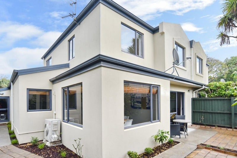 7B Domett Street, Waltham, Christchurch - Carousel 2