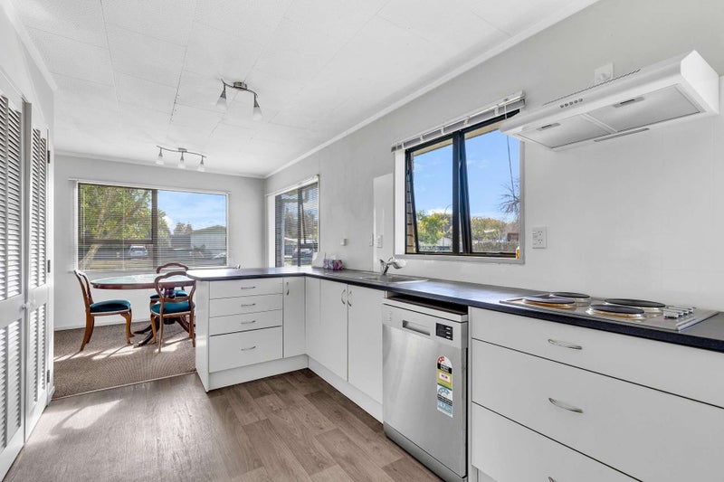 23 Thompson Crescent, Whakatane, Whakatane - Carousel 1