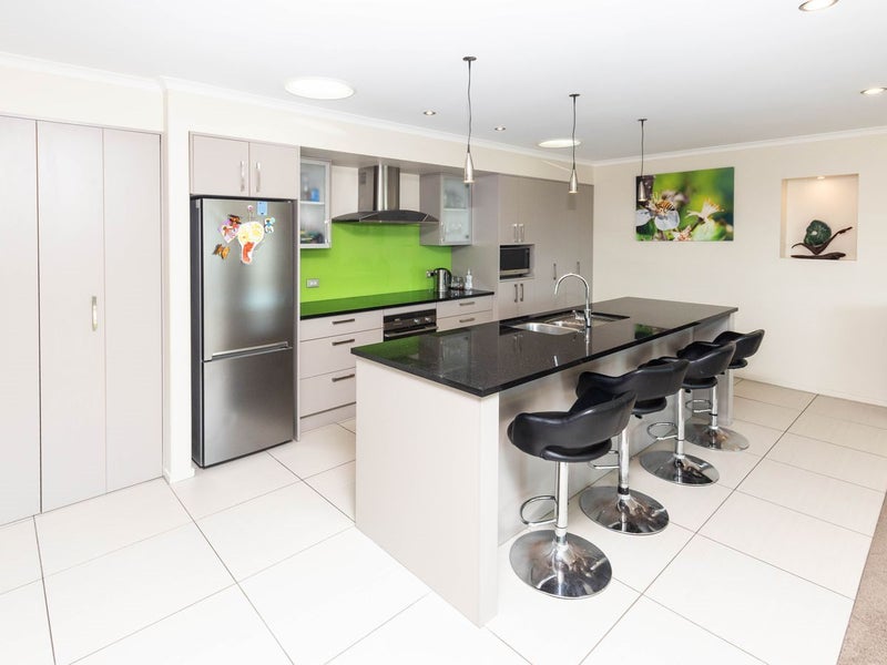 31 Karoro Place, Karoro, Greymouth - Carousel 2