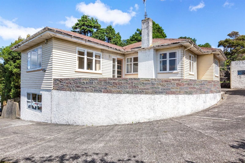 4 Tainui Terrace, Tawa, Wellington - Carousel 20