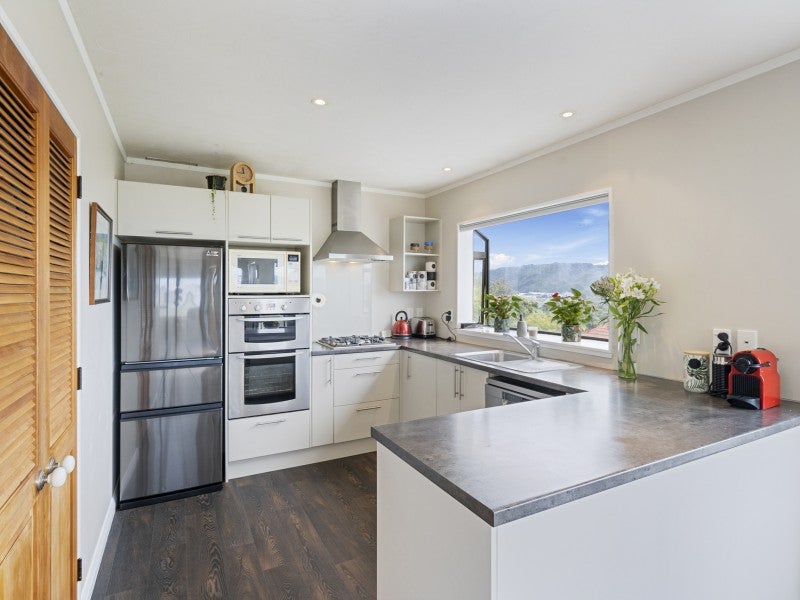 40A Halladale Road, Papakowhai, Porirua - Carousel 2