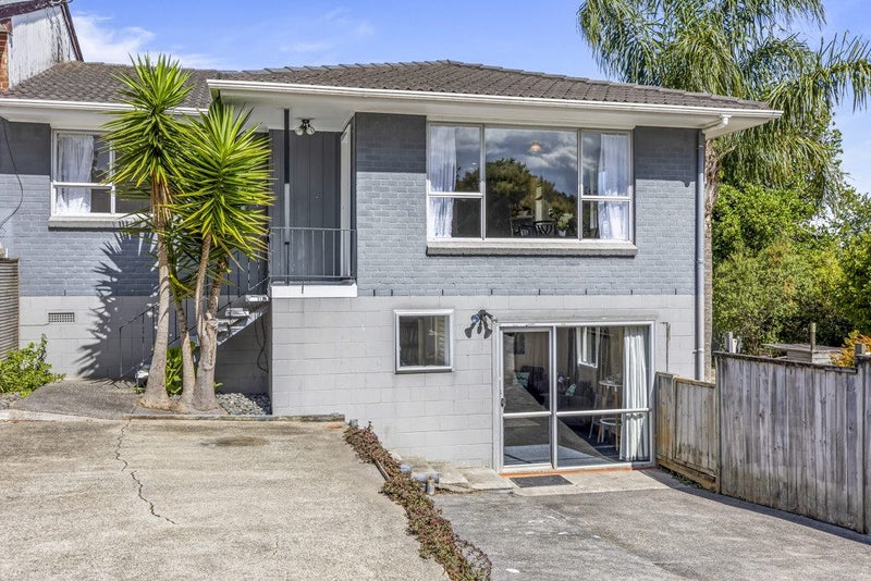 1/65 Salamanca Road, Sunnynook, Auckland - Carousel 2