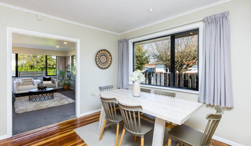 63 Kashmir Avenue, Clouston Park, Upper Hutt - Carousel 2