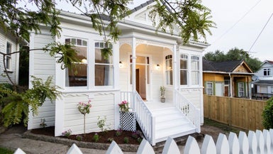 7 Zohrab Street, Hataitai, Wellington - Carousel 1