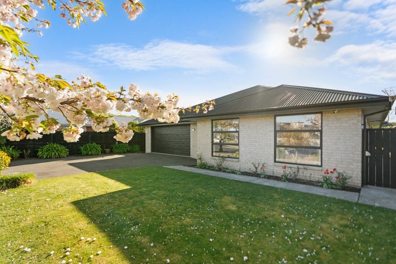 59 Somerville Crescent, Aidanfield, Christchurch - Carousel 2