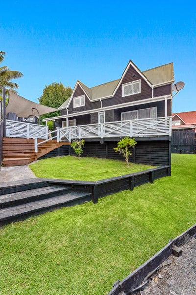 3/16 Gatman Street, Birkdale, Auckland - Carousel 42