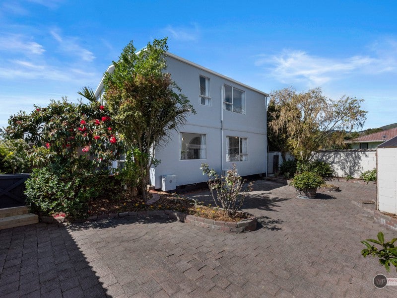 A/24 Brees Street, Epuni, Lower Hutt - Carousel 17