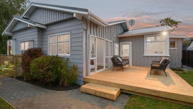 1/69 Birdwood Avenue, Beckenham, Christchurch - Carousel 1