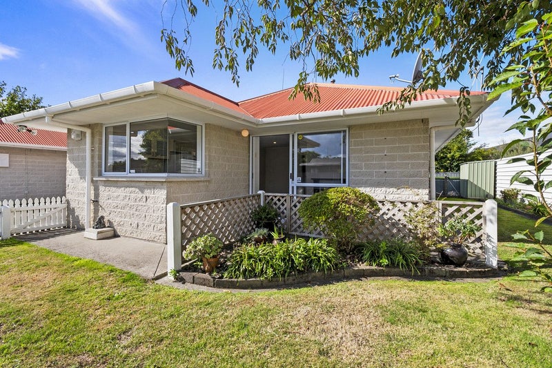 1B Hendon Place, West End, Palmerston North - Carousel 25