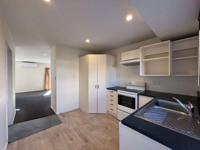 7/42 Champion Street, Edgeware, Christchurch - Carousel 2