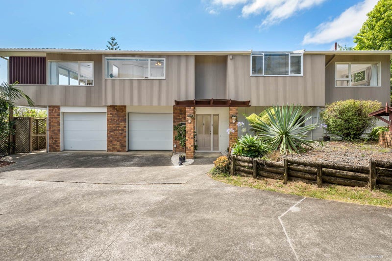 5 Pemberton Avenue, Bayview, Auckland - Carousel 1