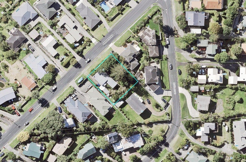 6 Arran Road, Browns Bay, Auckland - Carousel 1