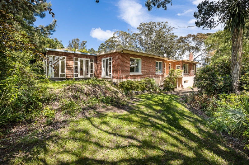 45 Every Street, Andersons Bay, Dunedin - Carousel 1