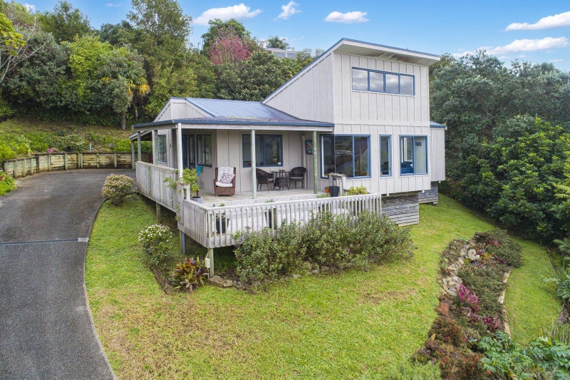 26 Beach Road, Onerahi, Whangarei - Carousel 1