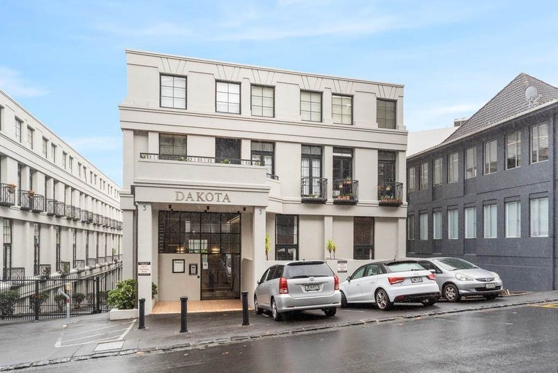 2J/3 Cheshire Street, Parnell, Auckland - Carousel 20