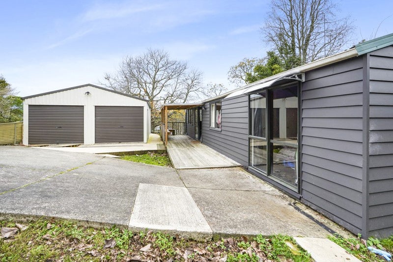 68A Acacia Crescent, Glenview, Hamilton - Carousel 2