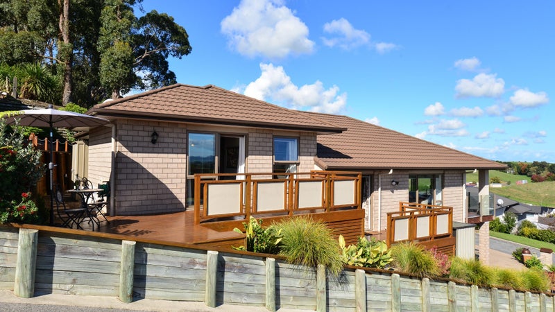 10 Matlock Lane, Dinsdale, Hamilton - Carousel 1