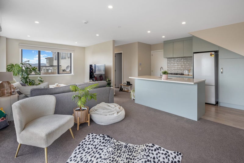 29D Comber Place, Johnsonville, Wellington - Carousel 2