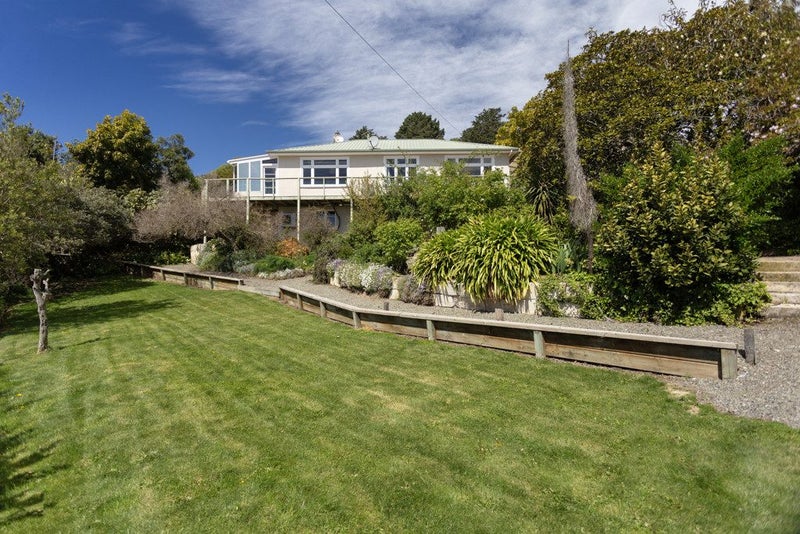 2A Avon Street, South Hill, Oamaru - Carousel 1