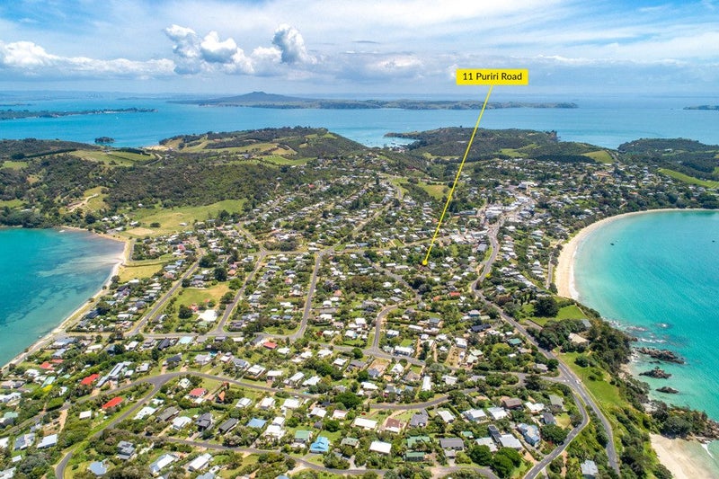 11 Puriri Road, Oneroa, Waiheke Island - Carousel 21