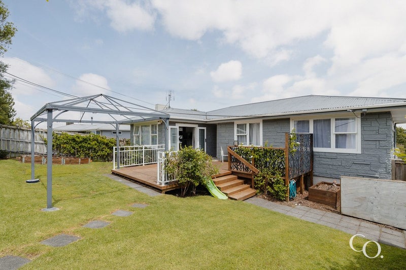 51A Watling Street, Gate Pa, Tauranga - Carousel 1