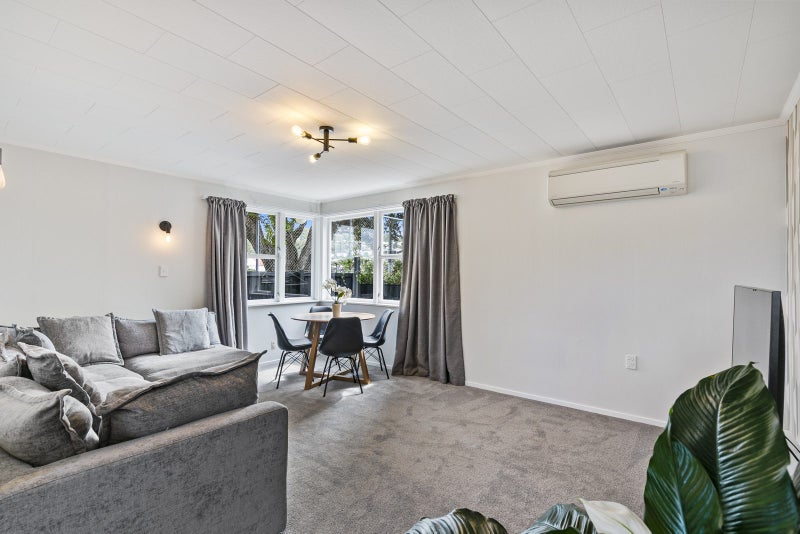 53A Darlington Road, Miramar, Wellington - Carousel 2