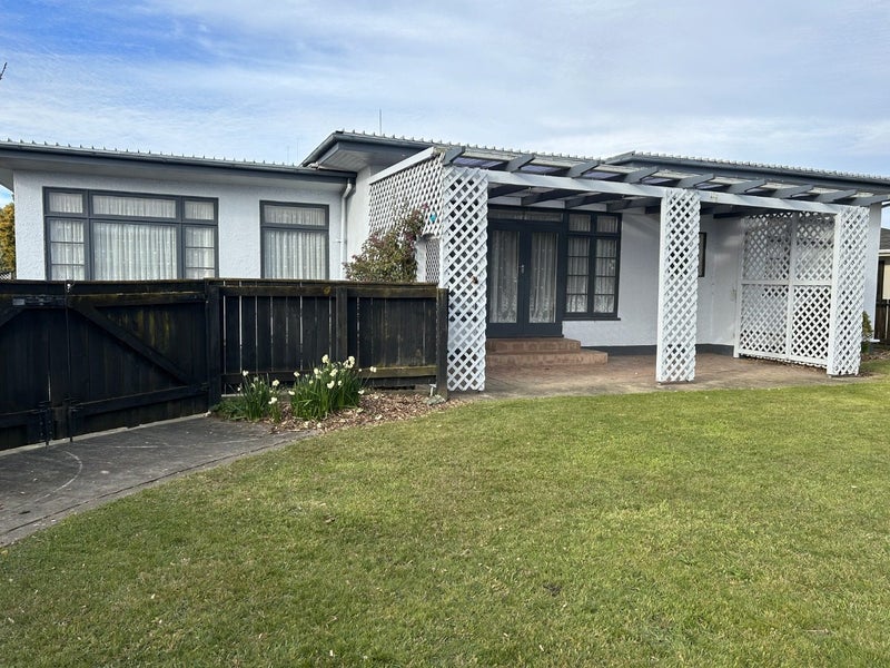 460 Tremaine Avenue, Takaro, Palmerston North - Carousel 1