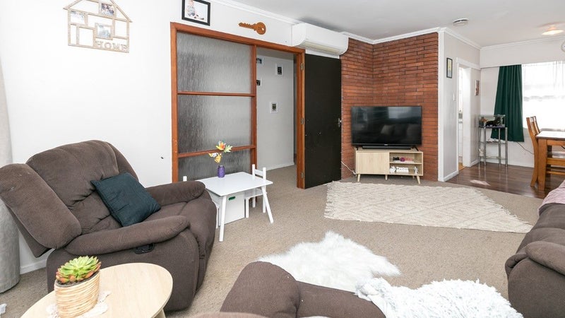 3 Gadsby Place, Hamilton East, Hamilton - Carousel 2