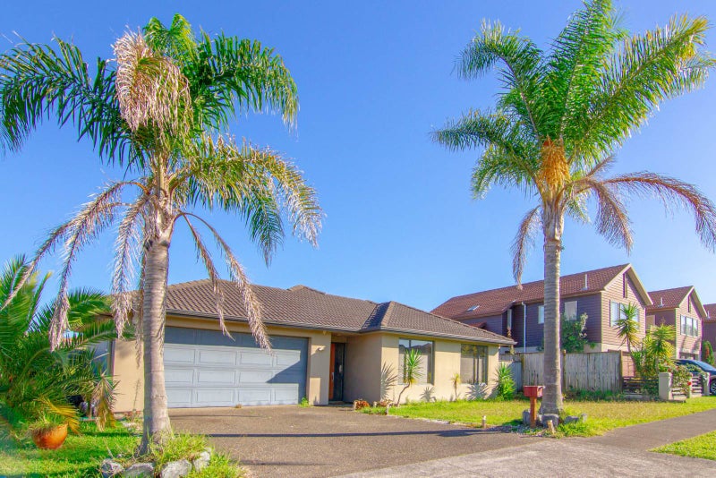 15 Lissleton Drive, East Tamaki, Auckland - Carousel 2